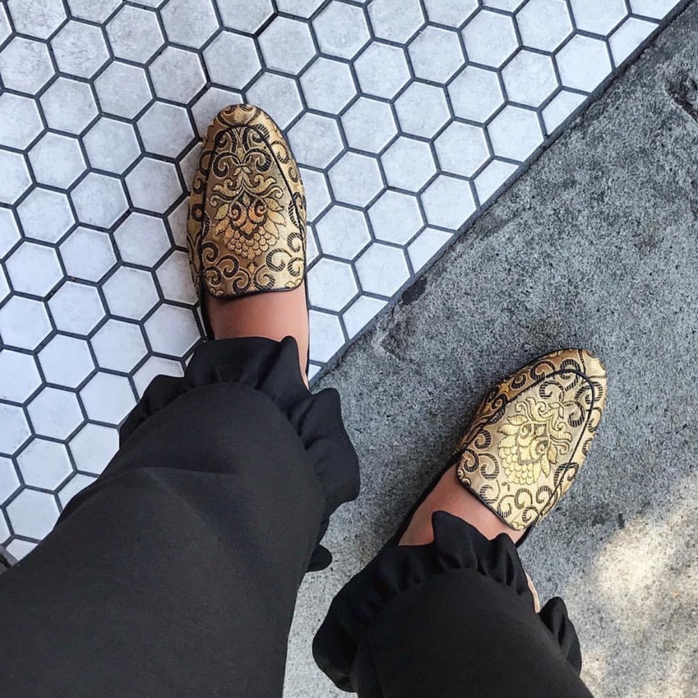 Gold Floral Brocade Close Toe Slip On Mule - Picture 4 of 8